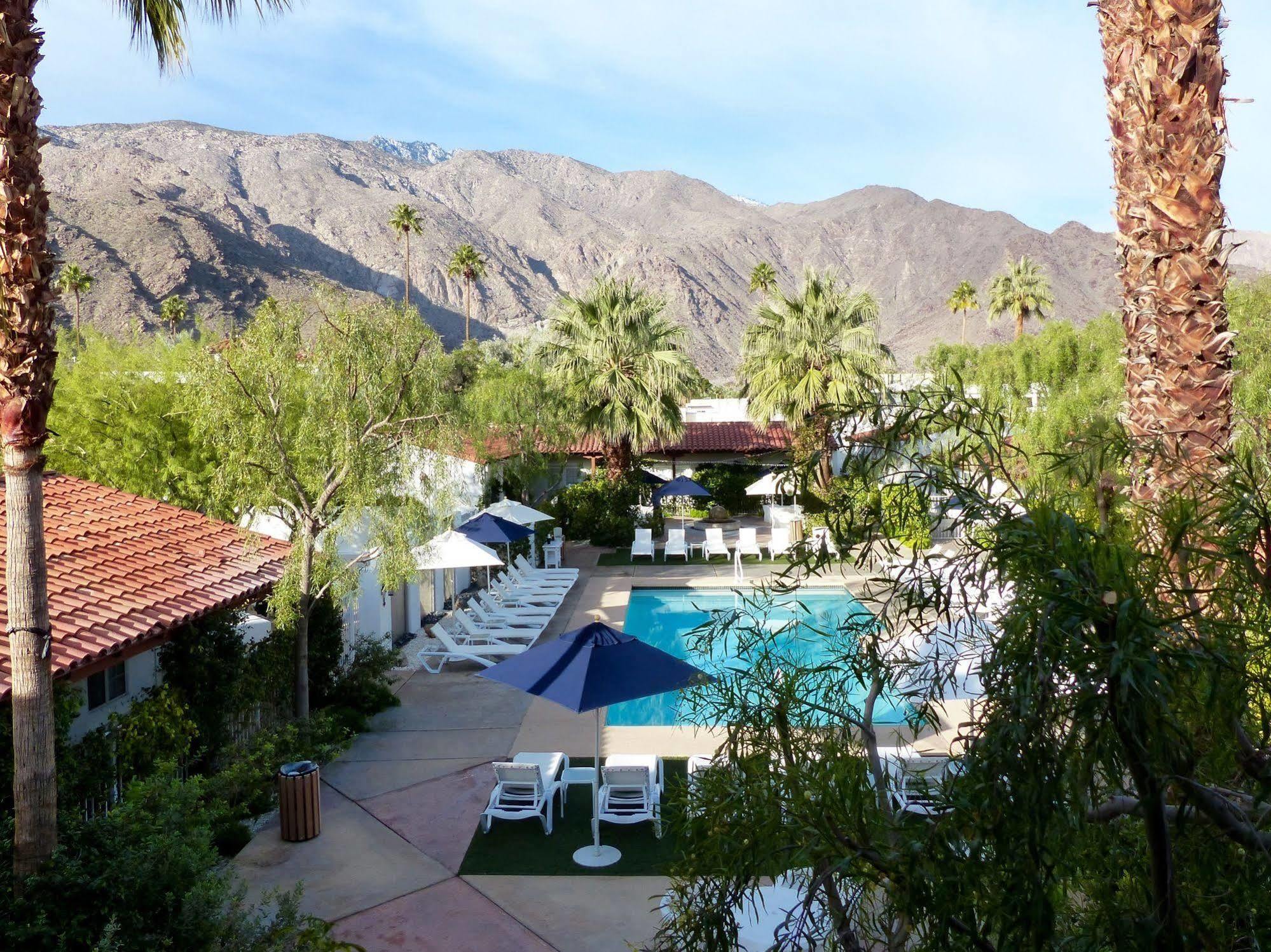 Alcazar Palm Springs Hotel Exterior photo